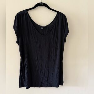 Banana Republic Black Short Sleeve Tee